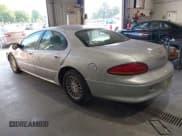 ✅ 2003 Chrysler Concorde LXi • VIN: 2C3HD36M73H575655 • Лот: 42563964. Опубликован ранее на IAAI с пробегом 285 132 миль. Бесплатный доступ к архиву аукционных продаж из США и подробный отчёт об истории автомобиля на DreamBid. Изображение 3.