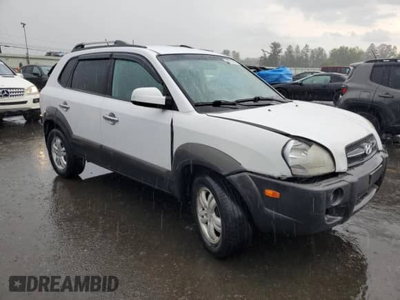 2007 Hyundai Tucson SE с VIN KM8JN72D07U611904, выставлен на аукционе Copart как лот 68751445 с пробегом 172 175 миль миль и Списание • Salvage title. История ставок и продаж доступна на DreamBid. Изображение 4.