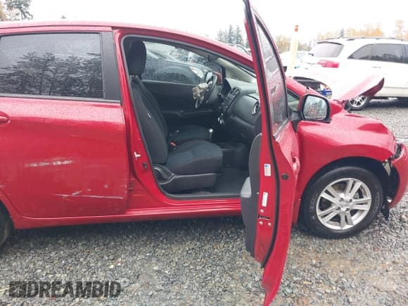 ✅ 2014 Nissan Note SV • VIN: 3N1CE2CP6EL414111 • Lot: 43657653. Listed on IAAI with 55,488 mi. Free auction sales archive from the USA and detailed vehicle history report at DreamBid. Image 5.