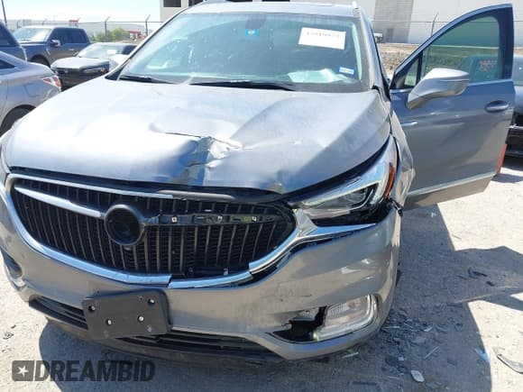 ✅ 2021 Buick Enclave Essence • VIN: 5GAERBKWXMJ168609 • Lot: 42819977. Wystawiony na IAAI z przebiegiem 56 406 mil. Bezpłatny archiwum sprzedaży aukcyjnych z USA i szczegółowy raport historii pojazdu na DreamBid. Zdjęcie 6.