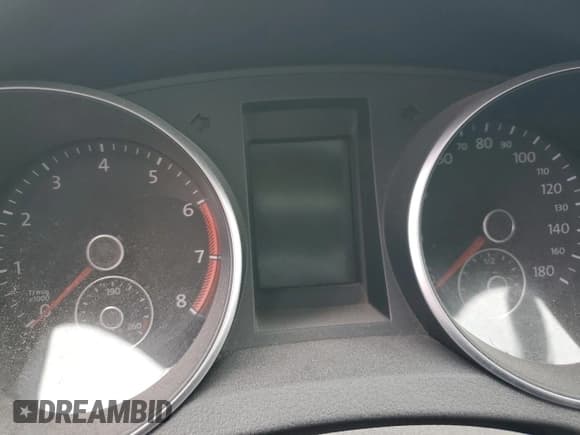 ✅ 2011 Volkswagen Golf GTI w/Sunroof PZEV • VIN: WVWED7AJ4BW098900 • Lot: 46375745. Listed on Copart with Not provided. Free auction sales archive from the USA and detailed vehicle history report at DreamBid. Image 9.