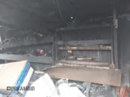 ✅ 2018 Ford Transit • VIN: 1FTYR1ZM1JKA65272 • Lot: 41697964. Wystawiony na IAAI z przebiegiem Nie podano. Bezpłatny archiwum sprzedaży aukcyjnych z USA i szczegółowy raport historii pojazdu na DreamBid. Zdjęcie 8.