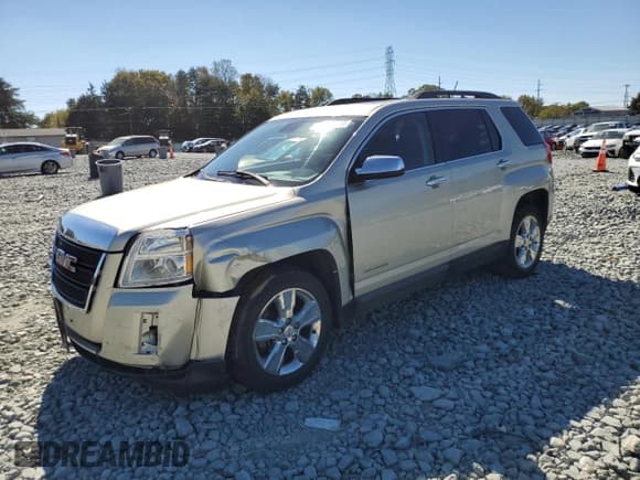 ✅ 2014 GMC Terrain SLE • VIN: 2GKFLWEK2E6147972 • Lot: 82482345. Wystawiony na Copart z przebiegiem 142 381 mil. Bezpłatny archiwum sprzedaży aukcyjnych z USA i szczegółowy raport historii pojazdu na DreamBid. Zdjęcie 1.