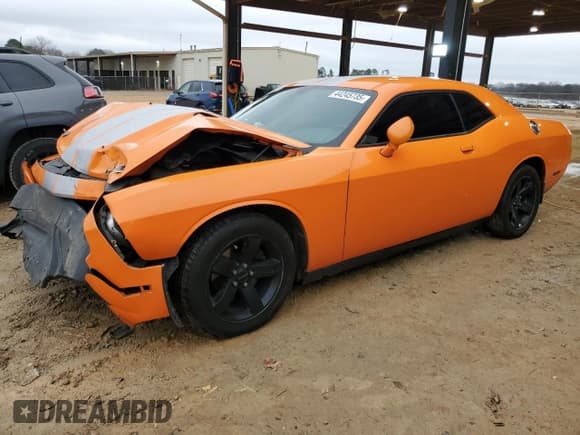 ✅ 2012 Dodge Challenger SXT • VIN: 2C3CDYAG9CH158126 • Lot: 44245735. Wystawiony na Copart z przebiegiem 95 968 mil. Bezpłatny archiwum sprzedaży aukcyjnych z USA i szczegółowy raport historii pojazdu na DreamBid. Zdjęcie 1.