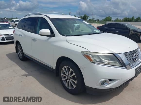 ✅ 2014 Nissan Pathfinder SL • VIN: 5N1AR2MN6EC699874 • Lot: 42920363. Listed on IAAI with 172,996 mi. Free auction sales archive from the USA and detailed vehicle history report at DreamBid. Image 1.