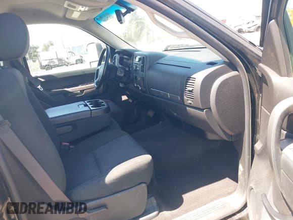 ✅ 2013 Chevrolet Silverado 2500HD LT • VIN: 1GC1KXCG7DF110174 • Lot: 42478466. Listed on IAAI with 115,019 mi. Free auction sales archive from the USA and detailed vehicle history report at DreamBid. Image 5.