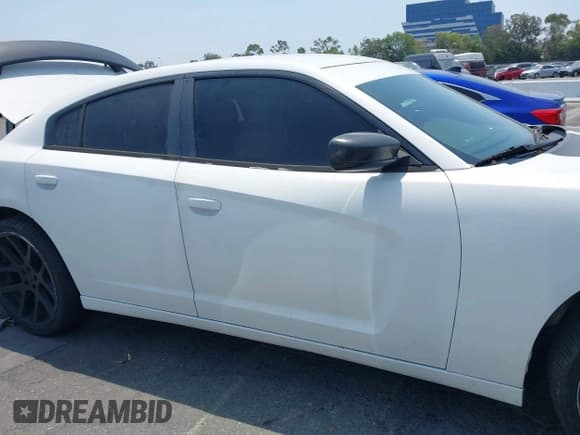 ✅ 2011 Dodge Charger SE • VIN: 2B3CL3CG9BH567516 • Лот: 42743521. Опубликован ранее на IAAI с пробегом 166 525 миль. Бесплатный доступ к архиву аукционных продаж из США и подробный отчёт об истории автомобиля на DreamBid. Изображение 13.