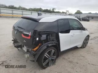 ✅ 2016 BMW i3 • VIN: WBY1Z4C58GV507314 • Лот: 70931612. Опубликован ранее на Copart с пробегом 70 457 миль. Бесплатный доступ к архиву аукционных продаж из США и подробный отчёт об истории автомобиля на DreamBid. Изображение 3.