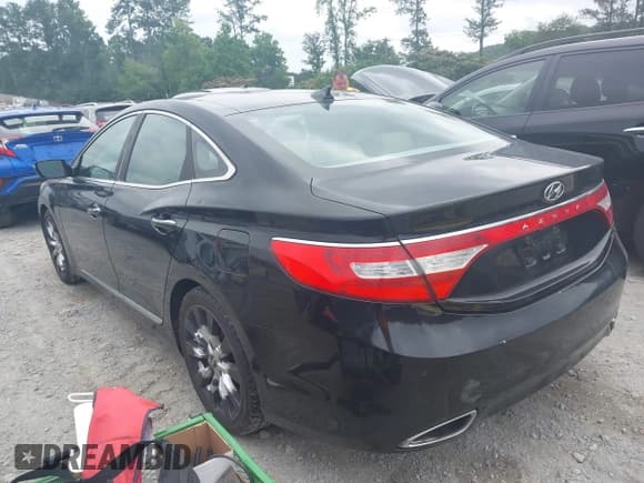 ✅ 2013 Hyundai Azera • VIN: KMHFH4JG4DA243182 • Лот: 42403300. Опубликован ранее на IAAI с пробегом 237 975 миль. Бесплатный доступ к архиву аукционных продаж из США и подробный отчёт об истории автомобиля на DreamBid. Изображение 3.