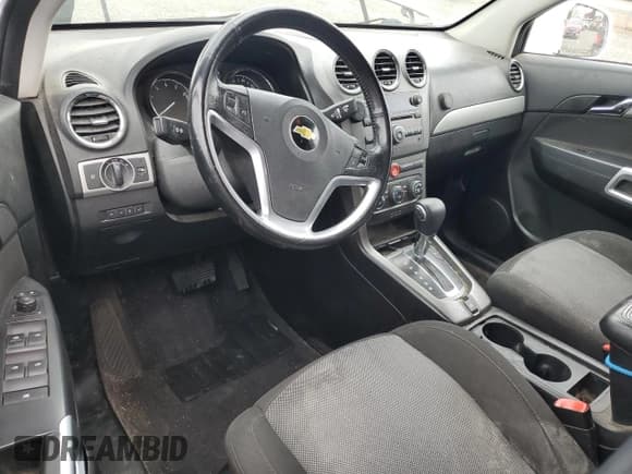 ✅ 2012 Chevrolet Captiva Sport LS • VIN: 3GNAL2EK2CS564593 • Lot: 75461344. Wystawiony na Copart z przebiegiem 106 864 mil. Bezpłatny archiwum sprzedaży aukcyjnych z USA i szczegółowy raport historii pojazdu na DreamBid. Zdjęcie 8.