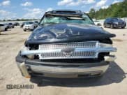 ✅ 2005 Chevrolet Suburban LT • VIN: 3GNEC16Z05G174248 • Лот: 55474945. Опубликован ранее на Copart с пробегом Не указан. Бесплатный доступ к архиву аукционных продаж из США и подробный отчёт об истории автомобиля на DreamBid. Изображение 5.