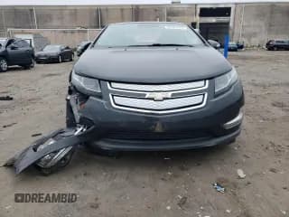 ✅ 2014 Chevrolet Volt • VIN: 1G1RE6E4XEU165103 • Lot: 55481574. Wystawiony na Copart z przebiegiem 131 337 mil. Bezpłatny archiwum sprzedaży aukcyjnych z USA i szczegółowy raport historii pojazdu na DreamBid. Zdjęcie 5.