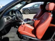 ✅ 2012 BMW 3 Series 335is • VIN: WBAKG1C5XCJ217018 • Lot: 46566545. Wystawiony na Copart z przebiegiem 57 465 mil. Bezpłatny archiwum sprzedaży aukcyjnych z USA i szczegółowy raport historii pojazdu na DreamBid. Zdjęcie 7.