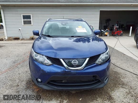 ✅ 2018 Nissan Rogue S • VIN: JN1BJ1CR3JW207439 • Lot: 42255130. Listed on IAAI with 87,299 mi. Free auction sales archive from the USA and detailed vehicle history report at DreamBid. Image 13.