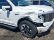 ✅ 2022 Ford F-150 Lightning Pro • VIN: 1FTVW1EL3NWG16227 • Lot: 41994584. Listed on IAAI with 23,341 mi. Free auction sales archive from the USA and detailed vehicle history report at DreamBid. Image 6.