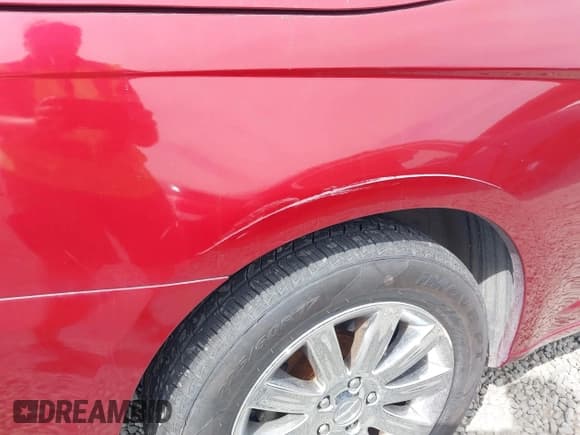 ✅ 2014 Chrysler 200 Touring • VIN: 1C3BCBEB6EN157908 • Лот: 42848836. Опубликован ранее на IAAI с пробегом 140 296 миль. Бесплатный доступ к архиву аукционных продаж из США и подробный отчёт об истории автомобиля на DreamBid. Изображение 13.