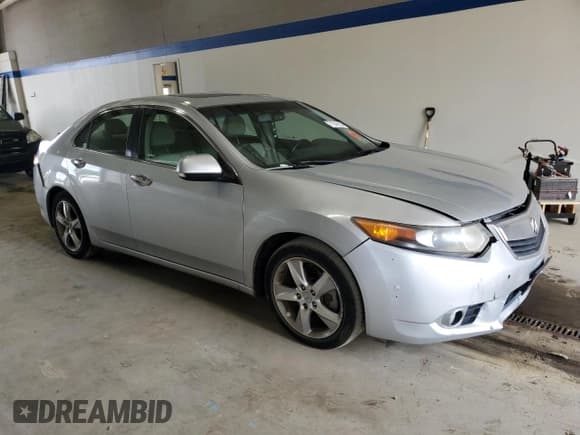 ✅ 2012 Acura TSX • VIN: JH4CU2F48CC011207 • Lot: 71547524. Listed on Copart with 102,264 mi. Free auction sales archive from the USA and detailed vehicle history report at DreamBid. Image 4.