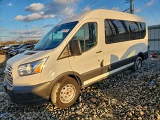 ✅ 2019 Ford Transit Passenger XL • VIN: 1FBZX2CM0KKB21944 • Лот: 94648125. Опубликован ранее на Copart с пробегом 256 563 миль. Бесплатный доступ к архиву аукционных продаж из США и подробный отчёт об истории автомобиля на DreamBid. Изображение 1.