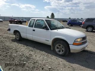 ✅ 1998 Chevrolet S-10 LS • VIN: 1GCCS1941W8127854 • Лот: 56766795. Опубликован ранее на Copart с пробегом 137 104 миль. Бесплатный доступ к архиву аукционных продаж из США и подробный отчёт об истории автомобиля на DreamBid. Изображение 4.