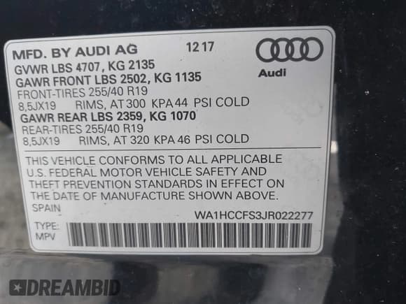✅ 2018 Audi Q3 Premium Plus • VIN: WA1HCCFS3JR022277 • Lot: 42468345. Listed on IAAI with 78,225 mi. Free auction sales archive from the USA and detailed vehicle history report at DreamBid. Image 9.
