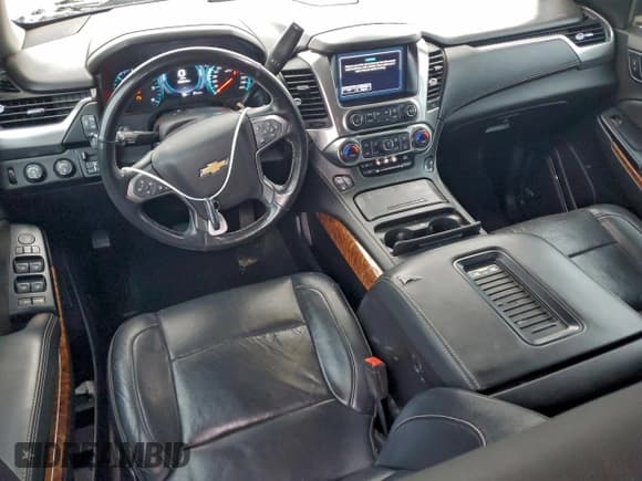 ✅ 2017 Chevrolet Tahoe Premier • VIN: 1GNSKCKC8HR334612 • Lot: 94535695. Listed on Copart with 155,514 mi. Free auction sales archive from the USA and detailed vehicle history report at DreamBid. Image 8.