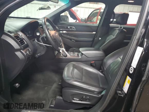 ✅ 2016 Ford Explorer Limited • VIN: 1FM5K8F85GGD06684 • Lot: 92611995. Wystawiony na Copart z przebiegiem 81 628 mil. Bezpłatny archiwum sprzedaży aukcyjnych z USA i szczegółowy raport historii pojazdu na DreamBid. Zdjęcie 7.