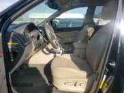 ✅ 2011 Hyundai Veracruz Limited • VIN: KM8NU4CC6BU174430 • Lot: 84798815. Listed on Copart with 92,602 mi. Free auction sales archive from the USA and detailed vehicle history report at DreamBid. Image 7.