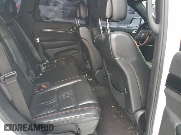 ✅ 2016 Jeep Grand Cherokee Limited 75th Anniversary • VIN: 1C4RJFBG5GC425904 • Lot: 94889155. Wystawiony na Copart z przebiegiem 201 342 mil. Bezpłatny archiwum sprzedaży aukcyjnych z USA i szczegółowy raport historii pojazdu na DreamBid. Zdjęcie 11.