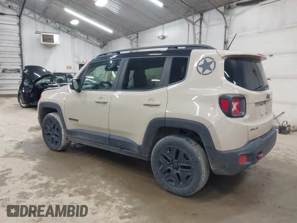 ✅ 2017 Jeep Renegade Trailhawk • VIN: ZACCJBCB6HPE97998 • Lot: 42435849. Listed on IAAI with 105,490 mi. Free auction sales archive from the USA and detailed vehicle history report at DreamBid. Image 3.