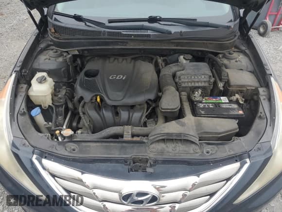 ✅ 2011 Hyundai Sonata SE • VIN: 5NPEC4AC0BH151181 • Lot: 72434964. Listed on Copart with 193,913 mi. Free auction sales archive from the USA and detailed vehicle history report at DreamBid. Image 11.