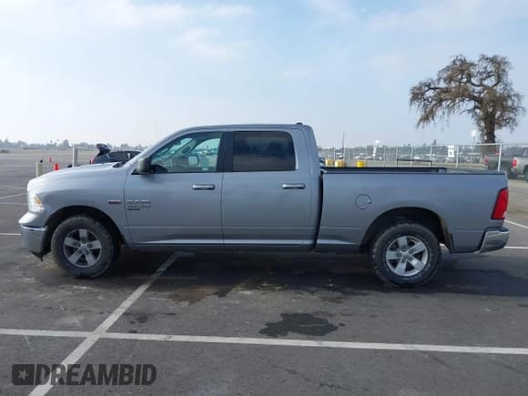 ✅ 2019 Ram 1500 SLT • VIN: 1C6RR6TT1KS633367 • Лот: 41031164. Опубликован ранее на IAAI с пробегом 194 239 миль. Бесплатный доступ к архиву аукционных продаж из США и подробный отчёт об истории автомобиля на DreamBid. Изображение 14.