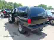 1995 Chevrolet Blazer z VIN 1GNCS13W7S2122608, wystawiony jako IAAI lot #42658439 z przebiegiem 155 640 mil mil oraz . Historia ofert i sprzedaży dostępna na DreamBid. Obrazek 3.