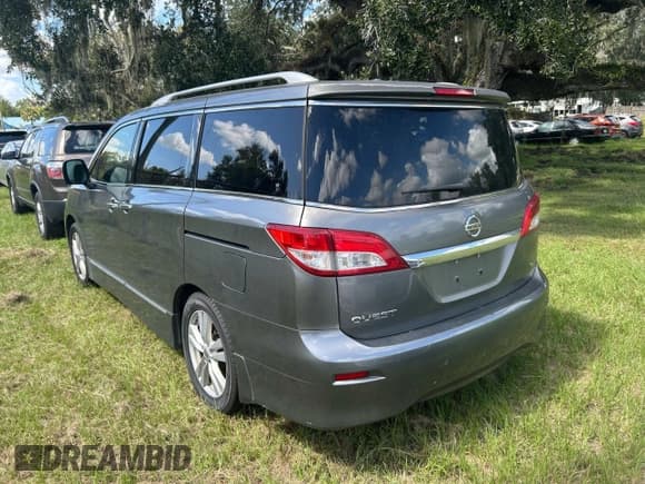 ✅ 2015 Nissan Quest SL • VIN: JN8AE2KP7F9134184 • Lot: 86323485. Wystawiony na Copart z przebiegiem 180 663 mil. Bezpłatny archiwum sprzedaży aukcyjnych z USA i szczegółowy raport historii pojazdu na DreamBid. Zdjęcie 3.