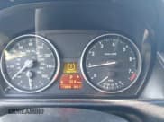 ✅ 2013 BMW X1 xDrive28i • VIN: WBAVL1C5XDVR82247 • Lot: 43746444. Wystawiony na IAAI z przebiegiem 173 895 mil. Bezpłatny archiwum sprzedaży aukcyjnych z USA i szczegółowy raport historii pojazdu na DreamBid. Zdjęcie 7.