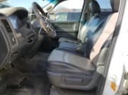 ✅ 2010 Dodge 1500 SLT • VIN: 1D7RV1GP0AS212393 • Lot: 51698365. Wystawiony na Copart z przebiegiem 249 165 mil. Bezpłatny archiwum sprzedaży aukcyjnych z USA i szczegółowy raport historii pojazdu na DreamBid. Zdjęcie 9.