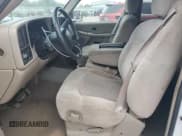 ✅ 2001 Chevrolet Silverado 1500 LS • VIN: 2GCEC19T011175127 • Лот: 79551354. Опубликован ранее на Copart с пробегом 212 429 миль. Бесплатный доступ к архиву аукционных продаж из США и подробный отчёт об истории автомобиля на DreamBid. Изображение 7.