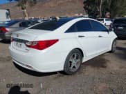 ✅ 2012 Hyundai Sonata SE • VIN: 5NPEC4AC3CH479616 • Lot: 43465645. Listed on IAAI with 171,948 mi. Free auction sales archive from the USA and detailed vehicle history report at DreamBid. Image 4.