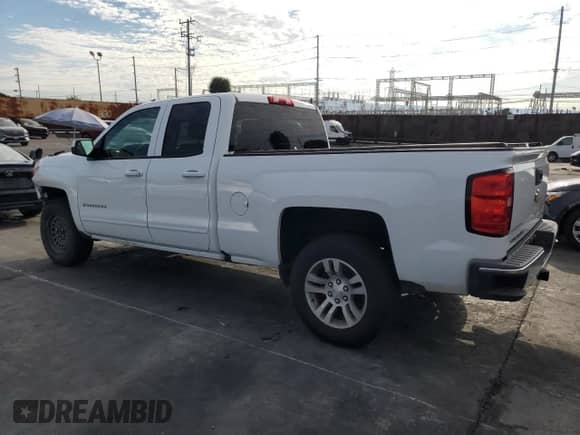 2019 Chevrolet Silverado 1500 LT с VIN 2GCRCPEC4K1105027, выставлен на аукционе Copart как лот 70841985 с пробегом 141 162 миль миль и Списание • Salvage title. История ставок и продаж доступна на DreamBid. Изображение 2.