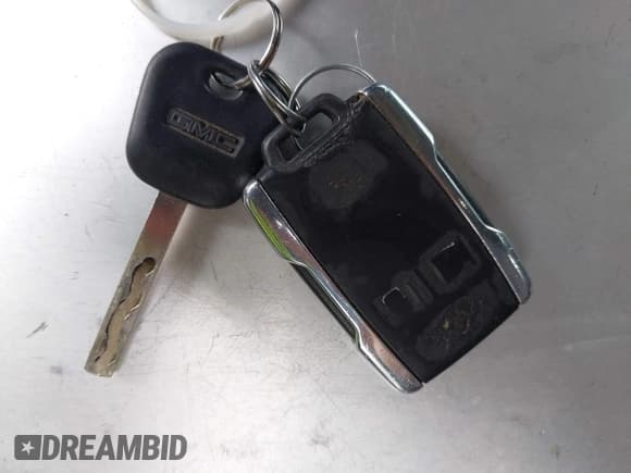 ✅ 2016 GMC Sierra 1500 SLT • VIN: 3GTP1NEC9GG354424 • Lot: 42444436. Wystawiony na IAAI z przebiegiem 132 253 mil. Bezpłatny archiwum sprzedaży aukcyjnych z USA i szczegółowy raport historii pojazdu na DreamBid. Zdjęcie 11.