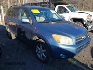 ✅ 2007 Toyota RAV4 Limited • VIN: JTMBK31V375030234 • Lot: 43766668. Listed on IAAI with 124,472 mi. Free auction sales archive from the USA and detailed vehicle history report at DreamBid. Image 1.