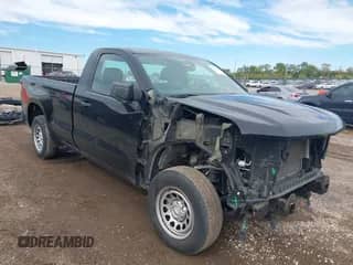 2020 Chevrolet Silverado 1500 Work Truck z VIN 3GCNWAEH1LG112072, wystawiony jako IAAI lot #43394307 z przebiegiem 127 380 mil mil oraz . Historia ofert i sprzedaży dostępna na DreamBid. Obrazek 1.