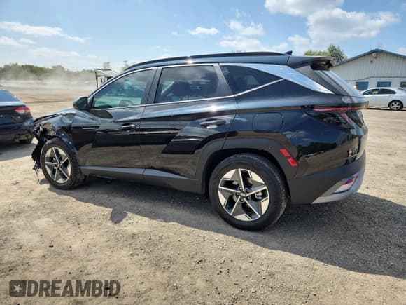 ✅ 2025 Hyundai Tucson SEL Convenience • VIN: KM8JCDD14SU302873 • Lot: 71487805. Wystawiony na Copart z przebiegiem 6 016 mil. Bezpłatny archiwum sprzedaży aukcyjnych z USA i szczegółowy raport historii pojazdu na DreamBid. Zdjęcie 2.