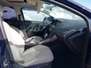 ✅ 2017 Ford Focus Titanium • VIN: 1FADP3N25HL206522 • Lot: 43656075. Listed on IAAI with 111,606 mi. Free auction sales archive from the USA and detailed vehicle history report at DreamBid. Image 5.