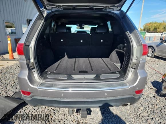✅ 2016 Jeep Grand Cherokee Limited 75th Anniversary • VIN: 1C4RJFBG0GC415250 • Lot: 89899015. Listed on Copart with 120,687 mi. Free auction sales archive from the USA and detailed vehicle history report at DreamBid. Image 6.