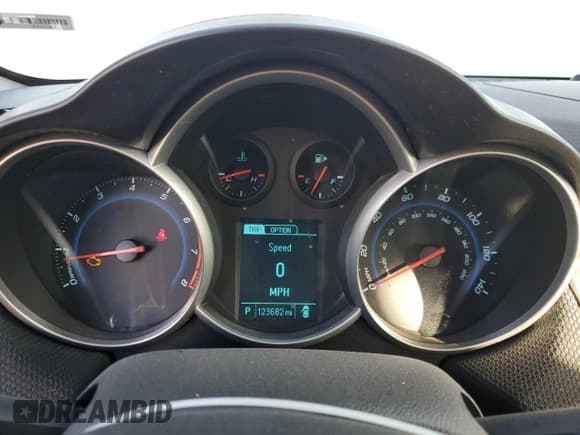 ✅ 2014 Chevrolet Cruze 2LT • VIN: 1G1PE5SB5E7129385 • Лот: 90288105. Опубликован ранее на Copart с пробегом 123 682 миль. Бесплатный доступ к архиву аукционных продаж из США и подробный отчёт об истории автомобиля на DreamBid. Изображение 9.