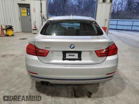 ✅ 2016 BMW 4 Series 428i xDrive • VIN: WBA4C9C57GG139304 • Lot: 93452885. Listed on Copart with 55,424 mi. Free auction sales archive from the USA and detailed vehicle history report at DreamBid. Image 6.