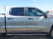 ✅ 2020 Chevrolet Silverado 1500 LT Trail Boss • VIN: 3GCPYFED2LG273673 • Lot: 42888954. Wystawiony na IAAI z przebiegiem 125 577 mil. Bezpłatny archiwum sprzedaży aukcyjnych z USA i szczegółowy raport historii pojazdu na DreamBid. Zdjęcie 14.