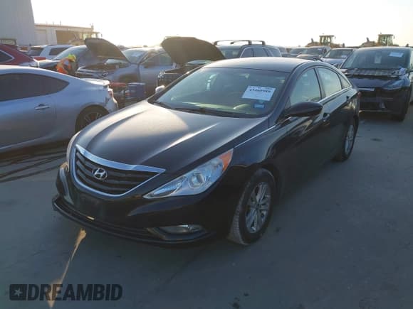 ✅ 2013 Hyundai Sonata GLS • VIN: 5NPEB4ACXDH701590 • Лот: 43460980. Опубликован ранее на IAAI с пробегом 173 820 миль. Бесплатный доступ к архиву аукционных продаж из США и подробный отчёт об истории автомобиля на DreamBid. Изображение 2.