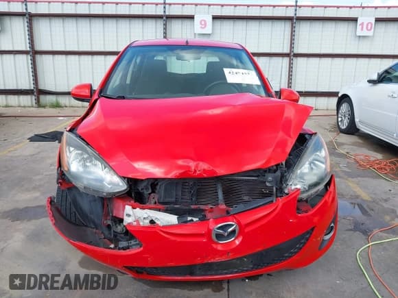 ✅ 2012 Mazda 2 Touring • VIN: JM1DE1LY7C0139962 • Лот: 42404537. Опубликован ранее на IAAI с пробегом 218 974 миль. Бесплатный доступ к архиву аукционных продаж из США и подробный отчёт об истории автомобиля на DreamBid. Изображение 6.