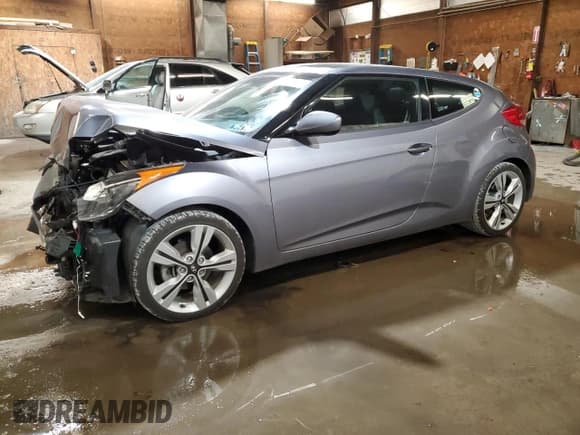 ✅ 2017 Hyundai Veloster Value Edition • VIN: KMHTC6AD0HU324462 • Lot: 83109834. Wystawiony na Copart z przebiegiem 78 371 mil. Bezpłatny archiwum sprzedaży aukcyjnych z USA i szczegółowy raport historii pojazdu na DreamBid. Zdjęcie 1.